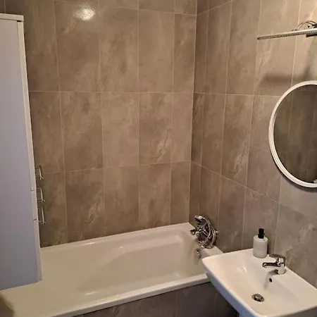 Przytulne Mieszkanie Z Miejscem Parkingowym Apartment *